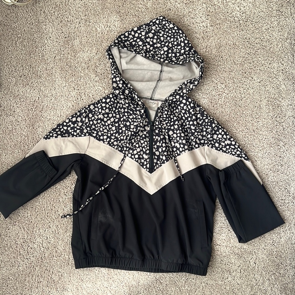 Jessica Simpson Dri-Fit leapord print half-zip pullover. Size small